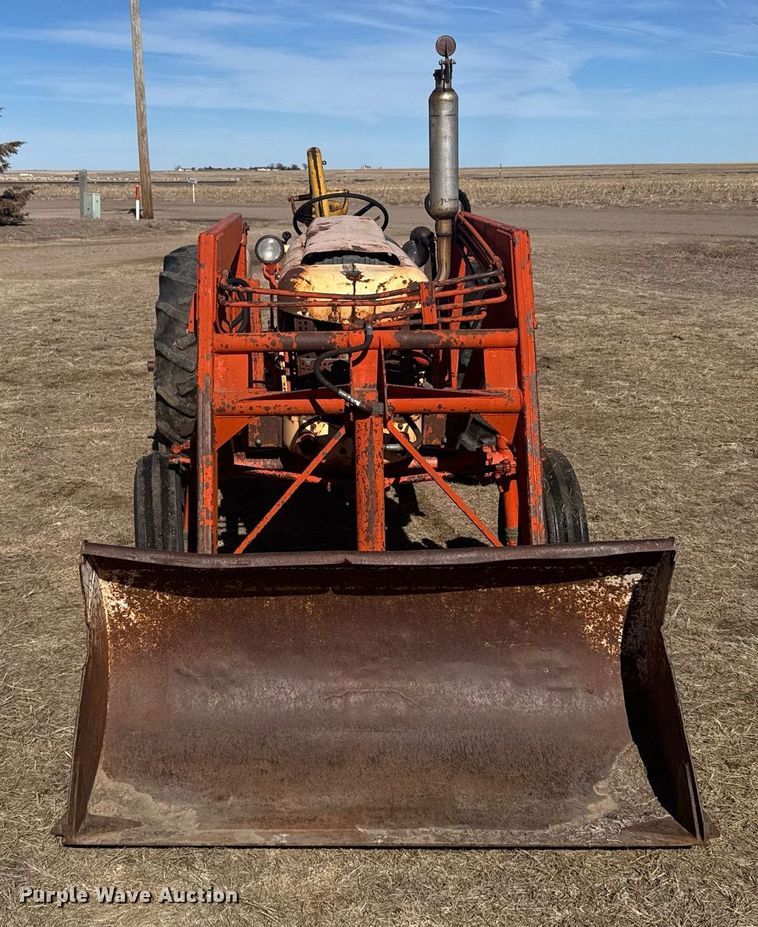 image for item NN9583 1957 Case 311 tractor