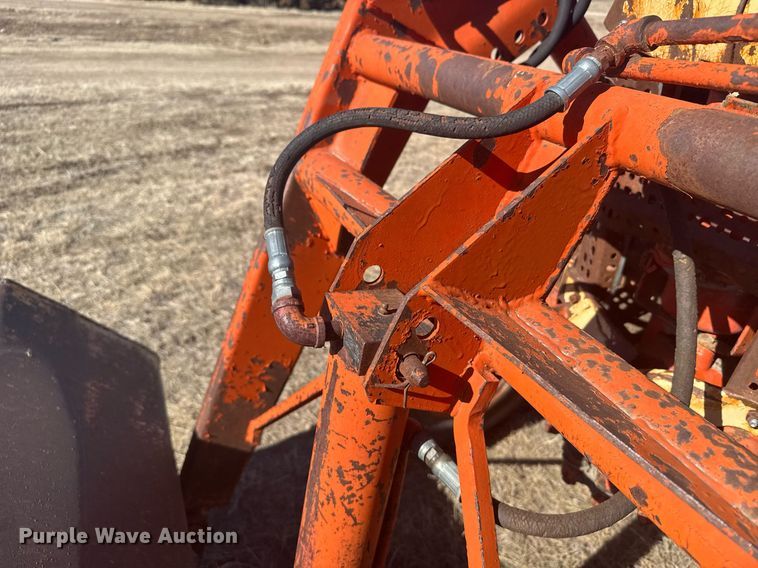 image for item NN9583 1957 Case 311 tractor