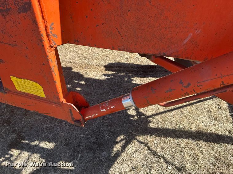 image for item NN9583 1957 Case 311 tractor