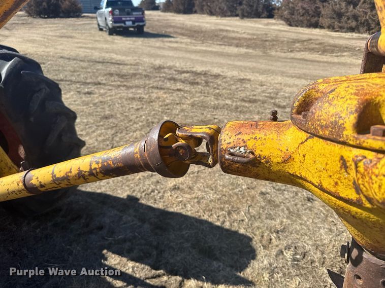 image for item NN9583 1957 Case 311 tractor