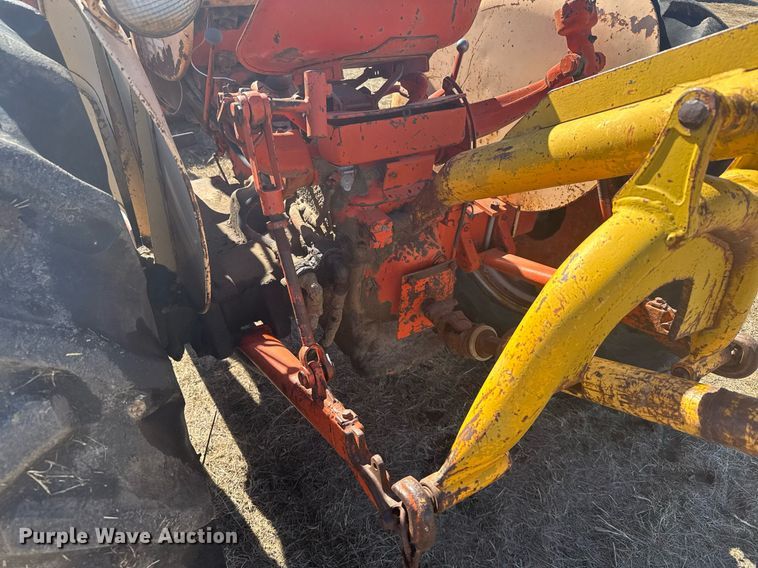 image for item NN9583 1957 Case 311 tractor