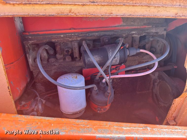 image for item NN9583 1957 Case 311 tractor