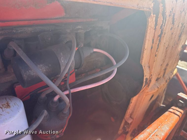 image for item NN9583 1957 Case 311 tractor