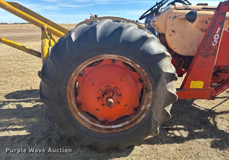 image for item NN9583 1957 Case 311 tractor