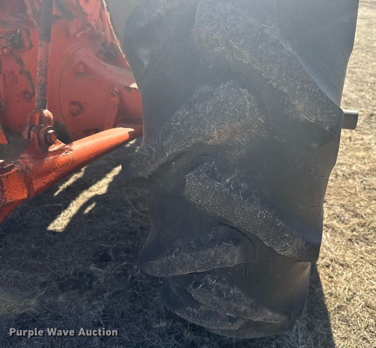 image for item NN9583 1957 Case 311 tractor