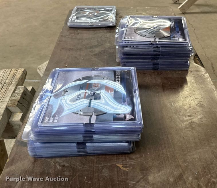 image for item NN9591 Approximately 41 Zenesis concrete saw blades