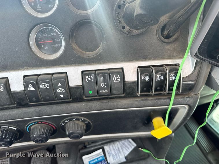 image for item NN9600 2016 Kenworth W900 ready mix truck