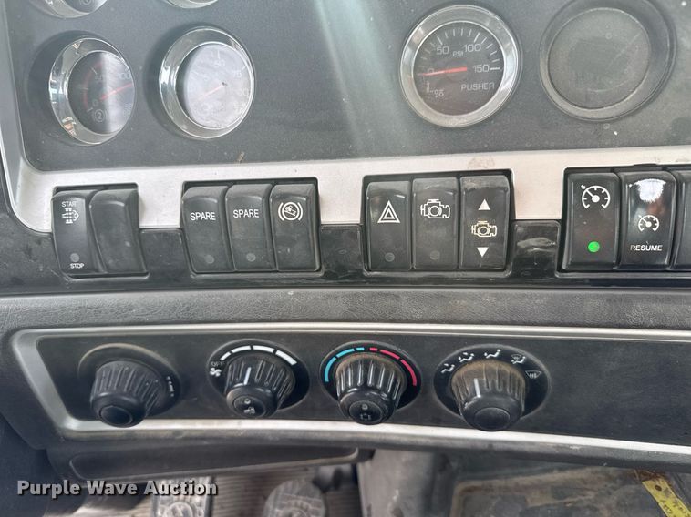 image for item NN9601 2016 Kenworth W900 ready mix truck