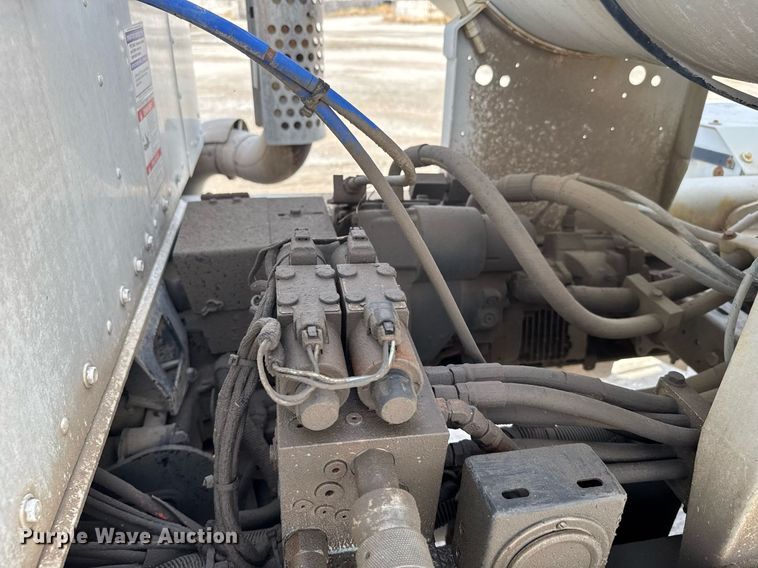 image for item NN9602 2016 Kenworth W900 ready mix truck