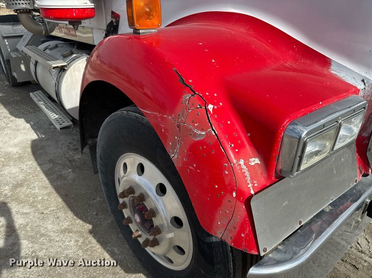 image for item NN9603 2003 Kenworth W900 semi truck