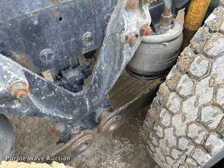 image for item NN9603 2003 Kenworth W900 semi truck