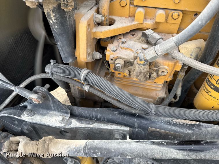 image for item NN9603 2003 Kenworth W900 semi truck