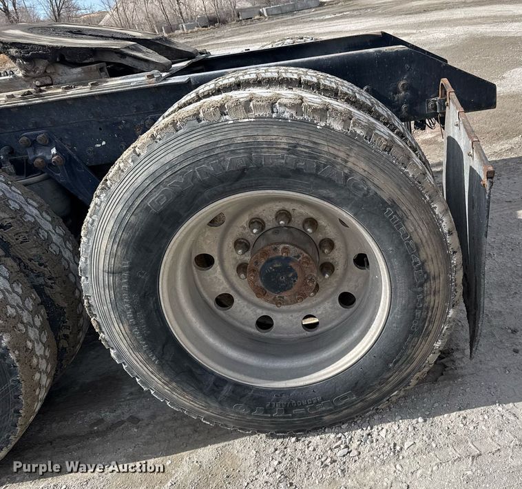 image for item NN9603 2003 Kenworth W900 semi truck