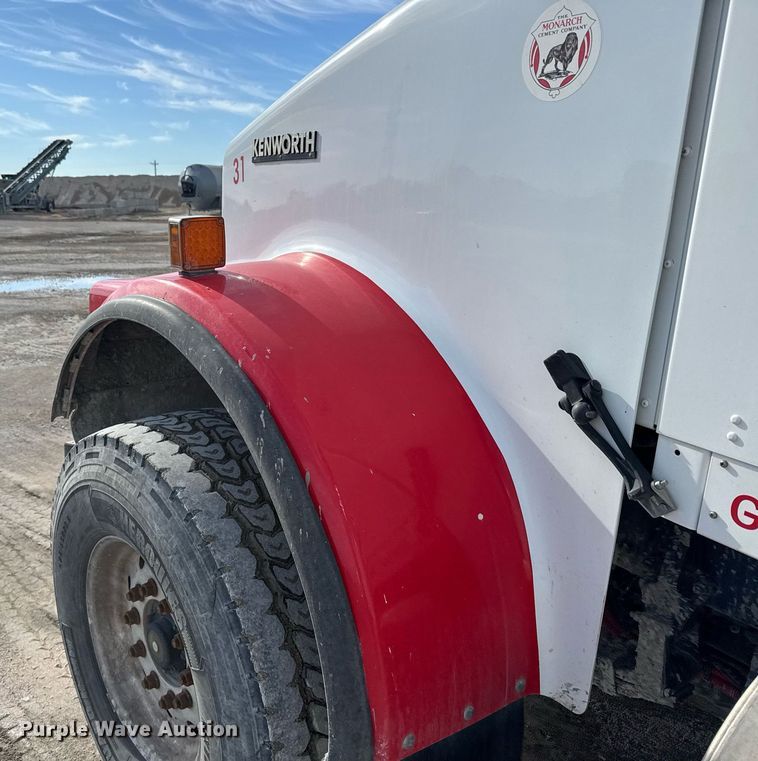 image for item NN9604 2016 Kenworth W900 ready mix truck