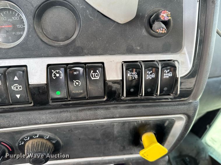 image for item NN9604 2016 Kenworth W900 ready mix truck