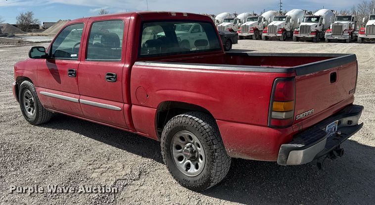 image for item NN9605 2007 GMC Sierra 1500 Crew Cab pickup truck