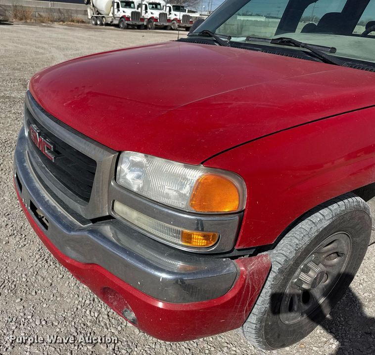 image for item NN9605 2007 GMC Sierra 1500 Crew Cab pickup truck