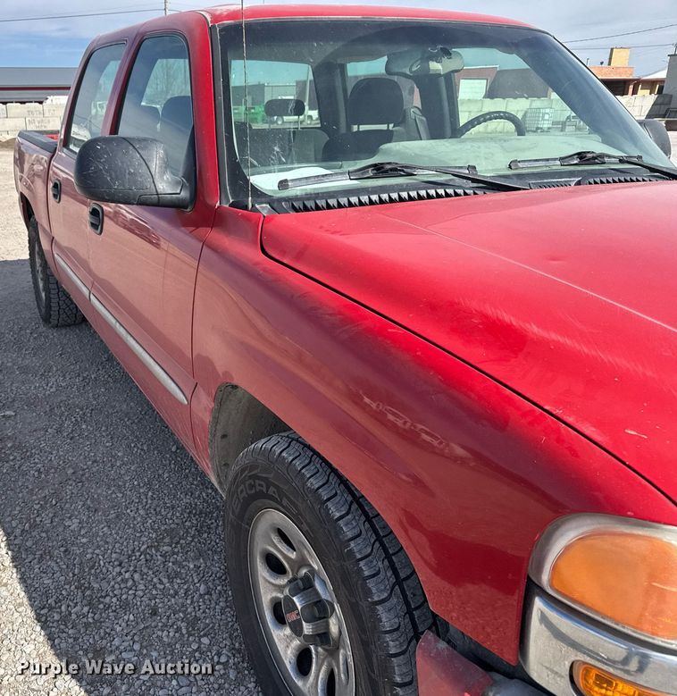 image for item NN9605 2007 GMC Sierra 1500 Crew Cab pickup truck