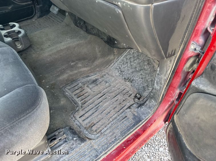 image for item NN9605 2007 GMC Sierra 1500 Crew Cab pickup truck