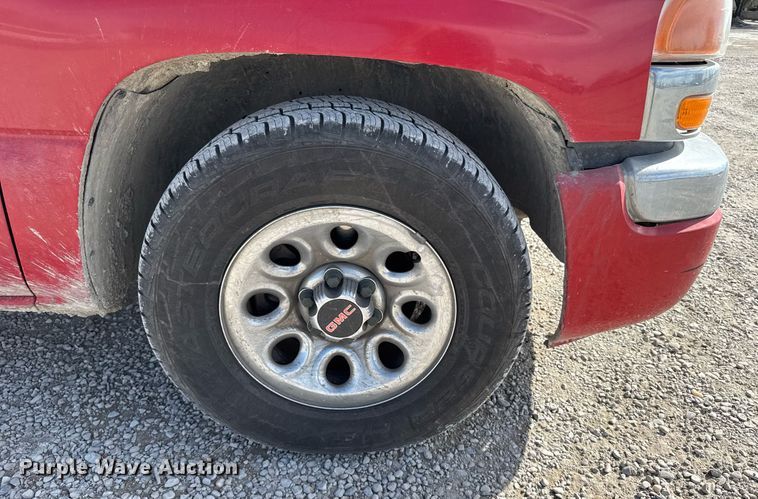 image for item NN9605 2007 GMC Sierra 1500 Crew Cab pickup truck