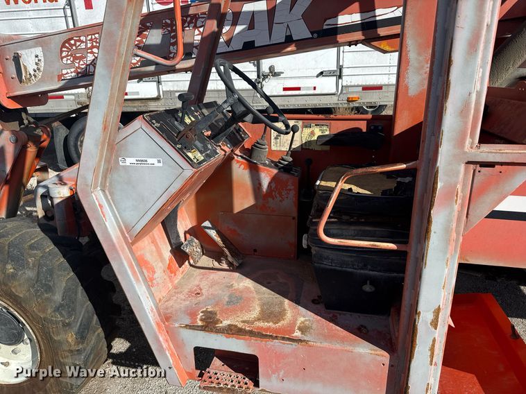 image for item NN9606 2002 Skytrak 5028 telehandler