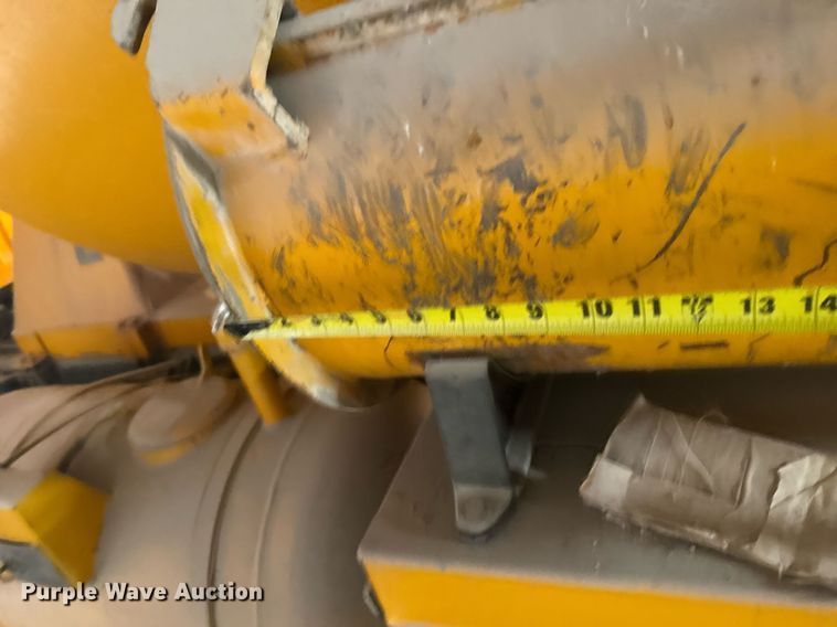 image for item NN9608 1980 Ford 8000 ready mix truck