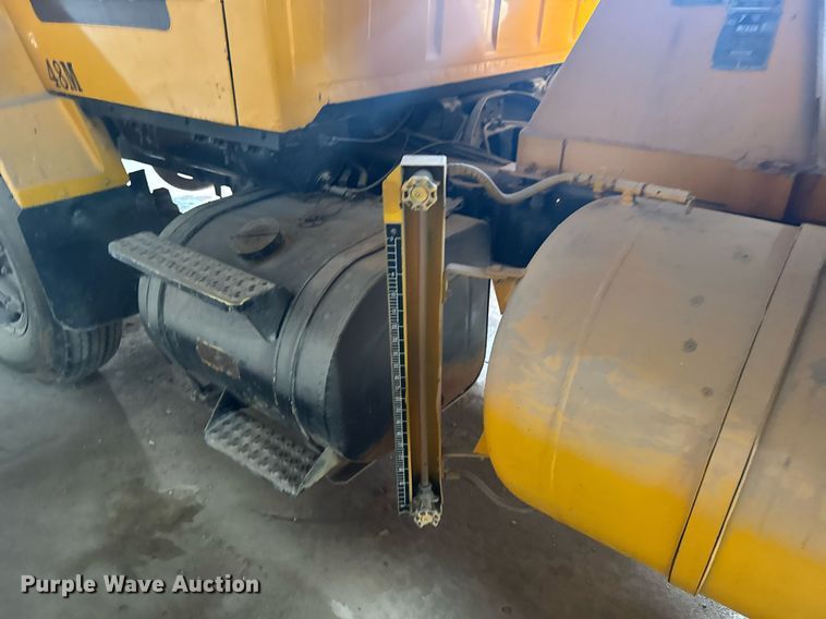 image for item NN9608 1980 Ford 8000 ready mix truck