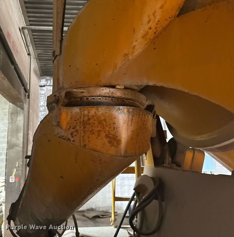 image for item NN9608 1980 Ford 8000 ready mix truck