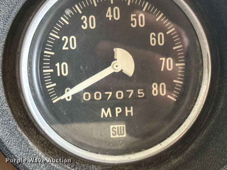 image for item NN9608 1980 Ford 8000 ready mix truck