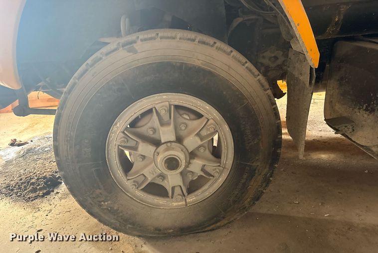 image for item NN9608 1980 Ford 8000 ready mix truck