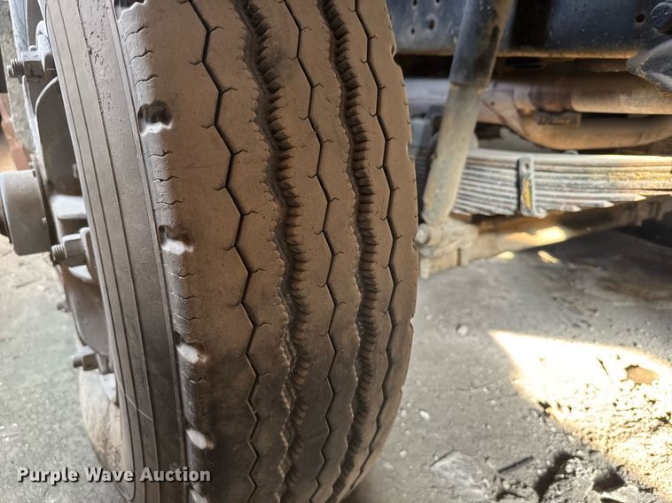 image for item NN9608 1980 Ford 8000 ready mix truck