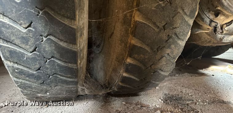 image for item NN9608 1980 Ford 8000 ready mix truck