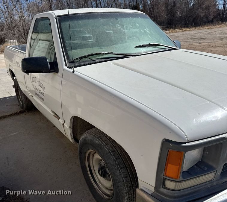 image for item NN9609 1997 Chevrolet C1500 pickup truck