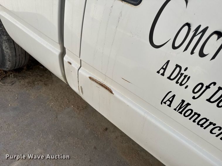 image for item NN9609 1997 Chevrolet C1500 pickup truck