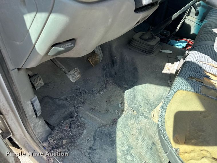 image for item NN9609 1997 Chevrolet C1500 pickup truck