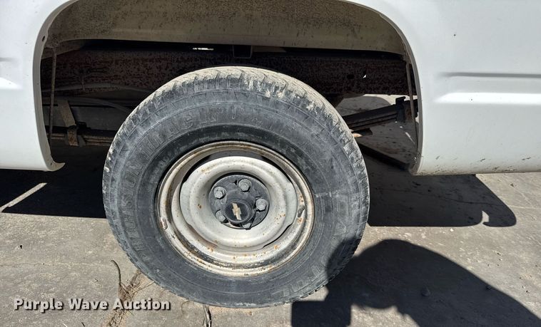 image for item NN9609 1997 Chevrolet C1500 pickup truck