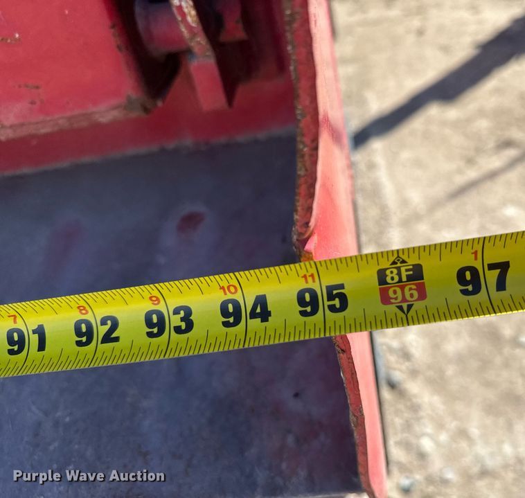 image for item NN9610 1990 White GMC dump truck