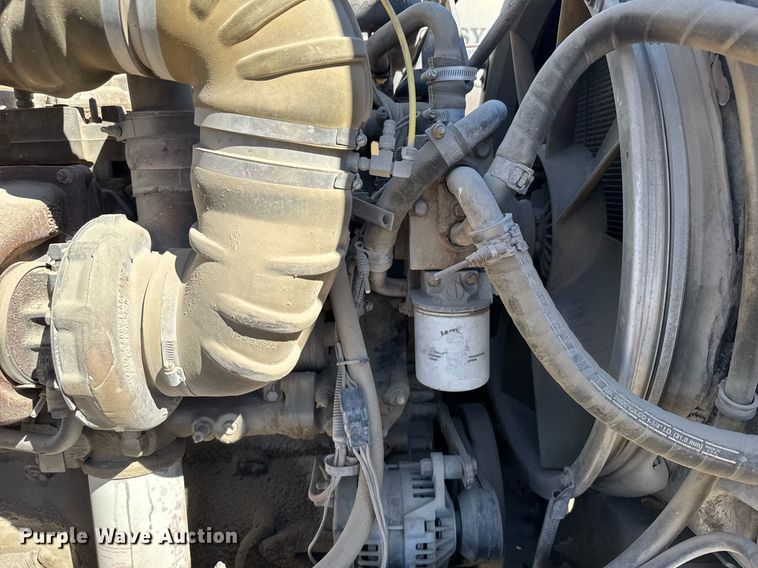 image for item NN9610 1990 White GMC dump truck