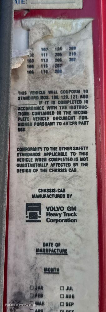 image for item NN9610 1990 White GMC dump truck