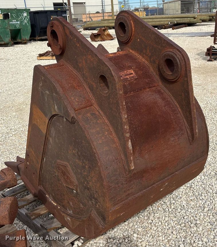 image for item OB9390 Hensley JD2-36XH-790D excavator bucket