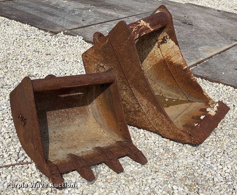 image for item OB9396 (2) excavator buckets