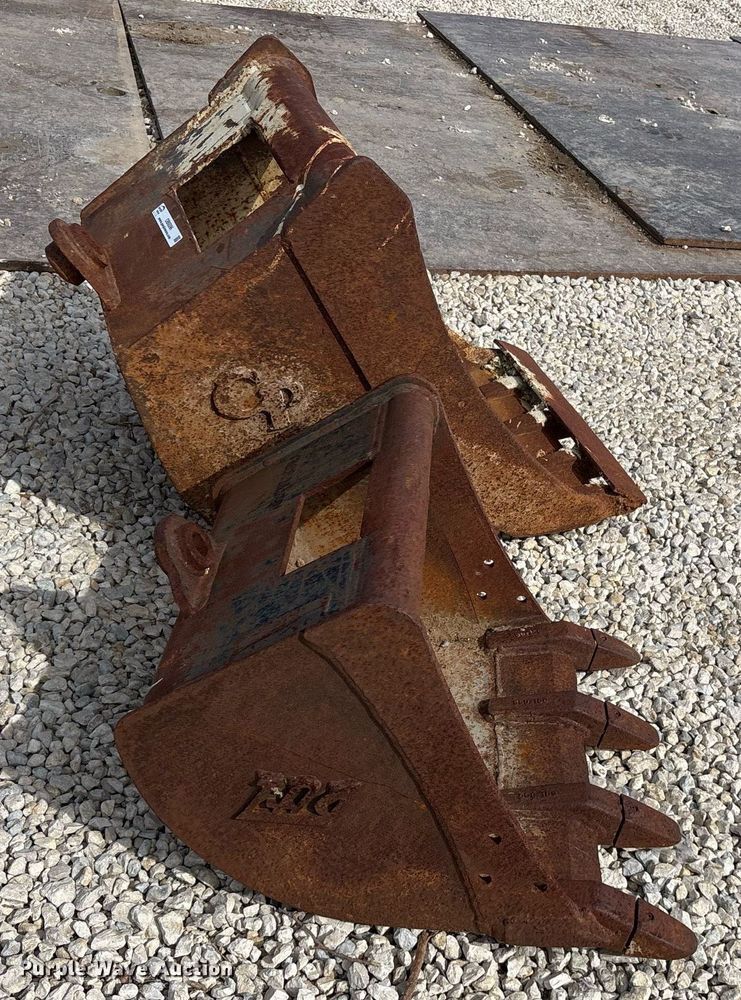 image for item OB9396 (2) excavator buckets