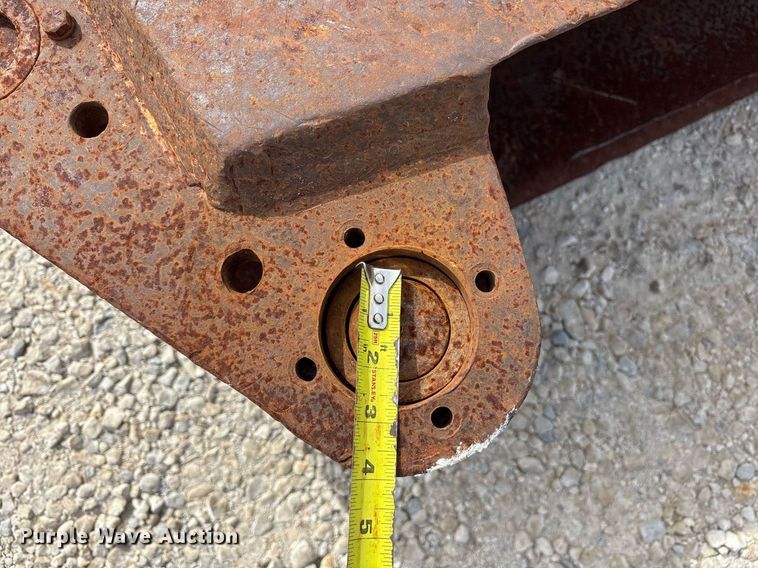 image for item OB9398 Hensley 16