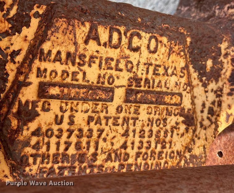 image for item OB9398 Hensley 16