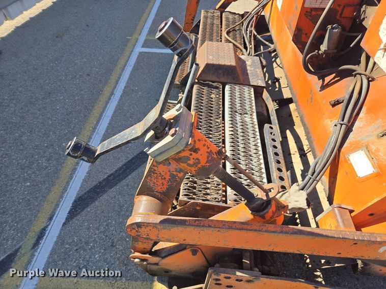 image for item YA0322 Gilcrest ProPaver 8-13RT paver