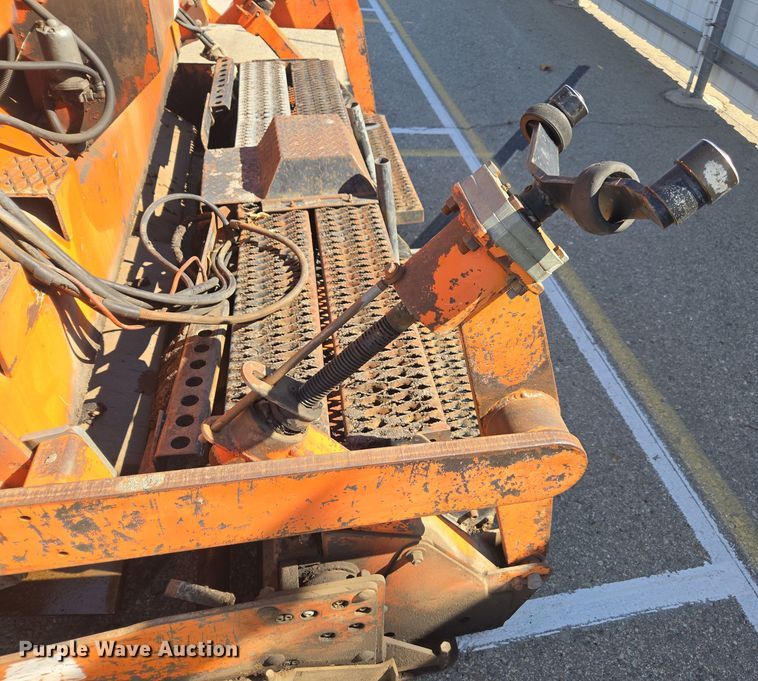 image for item YA0322 Gilcrest ProPaver 8-13RT paver