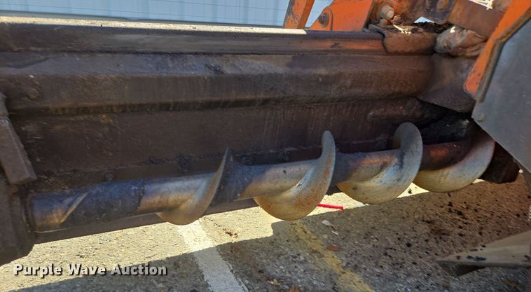 image for item YA0322 Gilcrest ProPaver 8-13RT paver