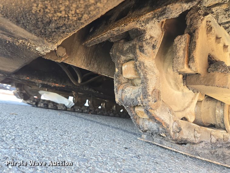 image for item YA0322 Gilcrest ProPaver 8-13RT paver