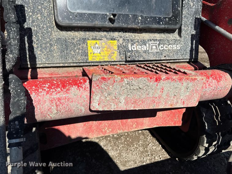 image for item YA0328 2022 Manitou 2150RT tracked skid steer loader