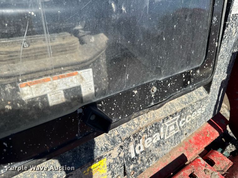 image for item YA0328 2022 Manitou 2150RT tracked skid steer loader